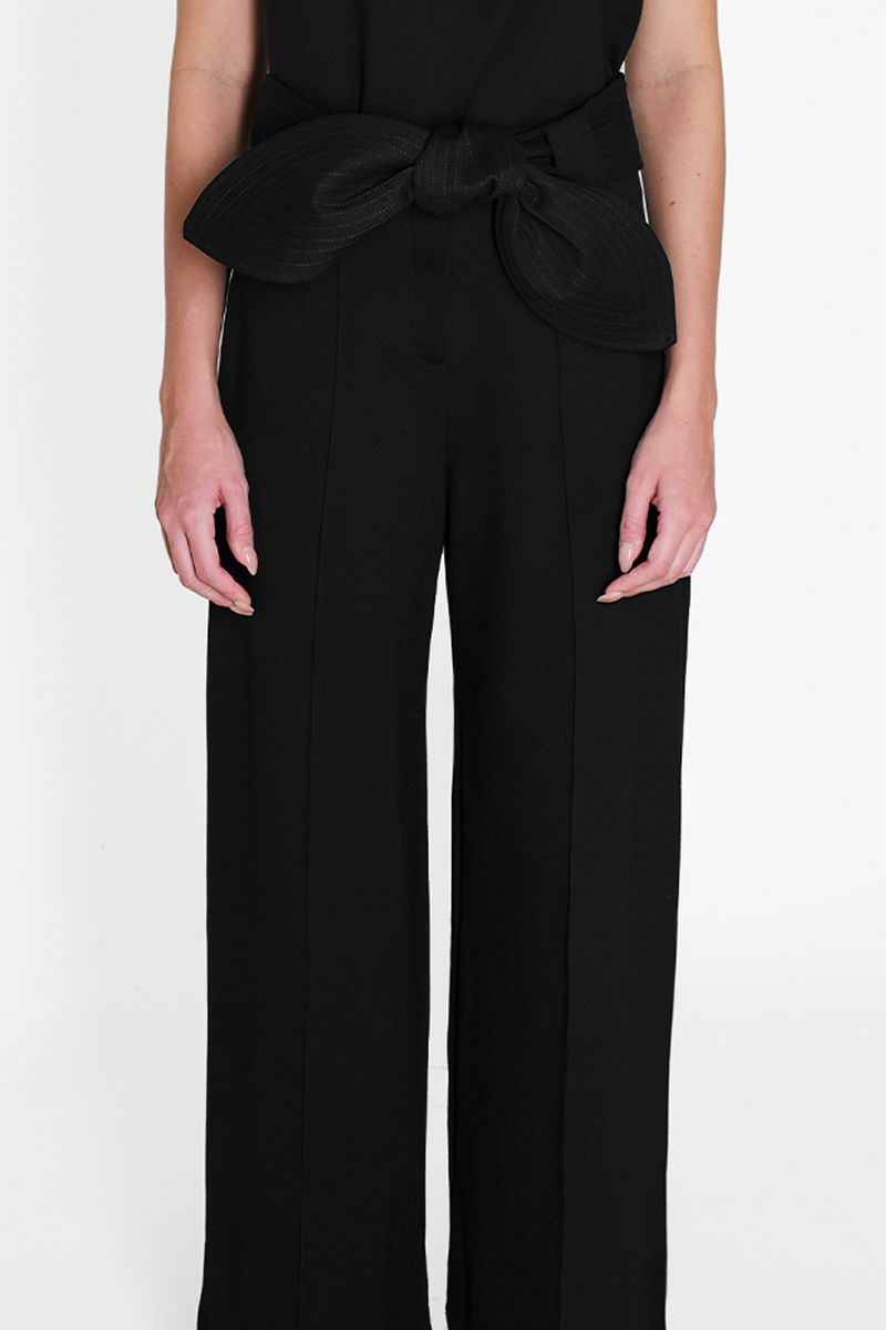 New paulette Black pants