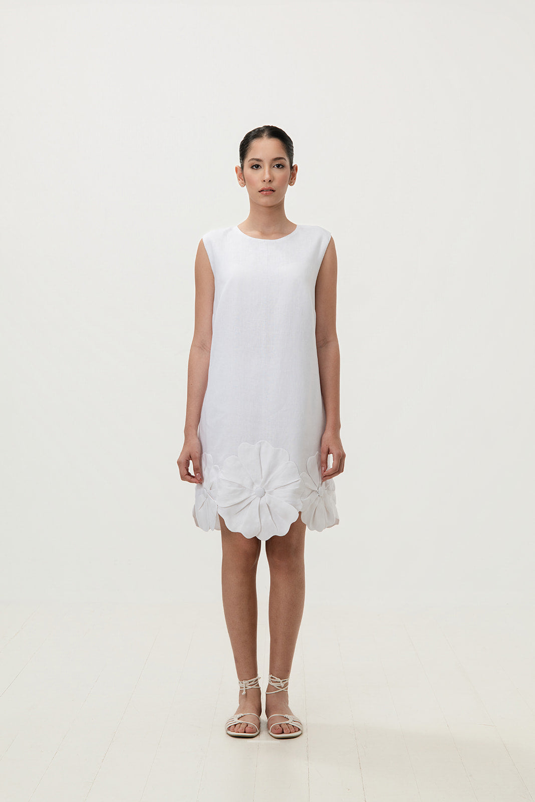 Cayena Bloom Linen Bata Dress