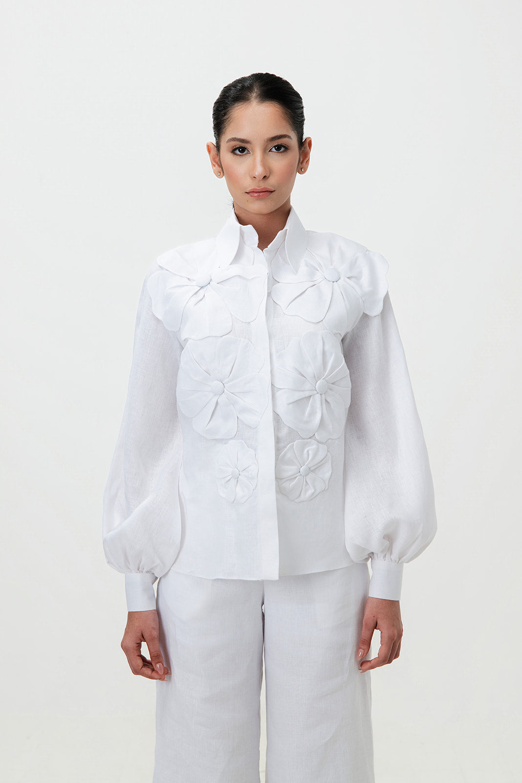 Cayena Bloom Linen Blouse