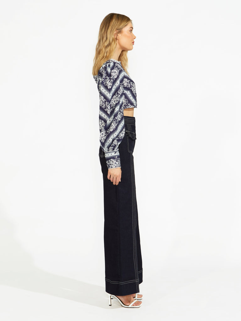 Flower Chain Crop Top